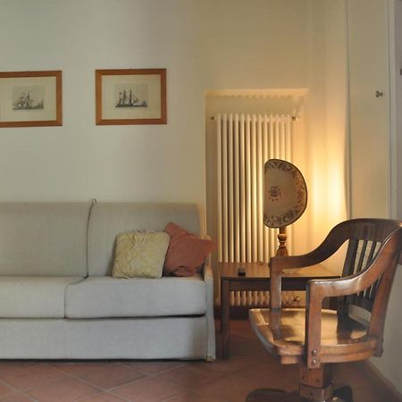 Zia Liliana Apartment Pistoia Bagian luar foto