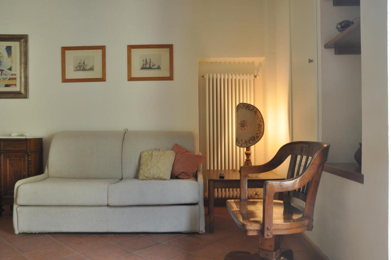 Zia Liliana Apartment Pistoia Bagian luar foto
