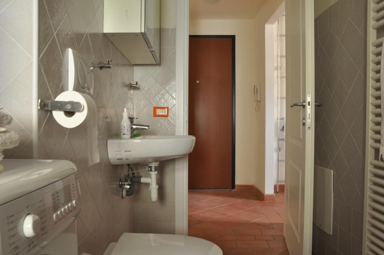 Zia Liliana Apartment Pistoia Bagian luar foto